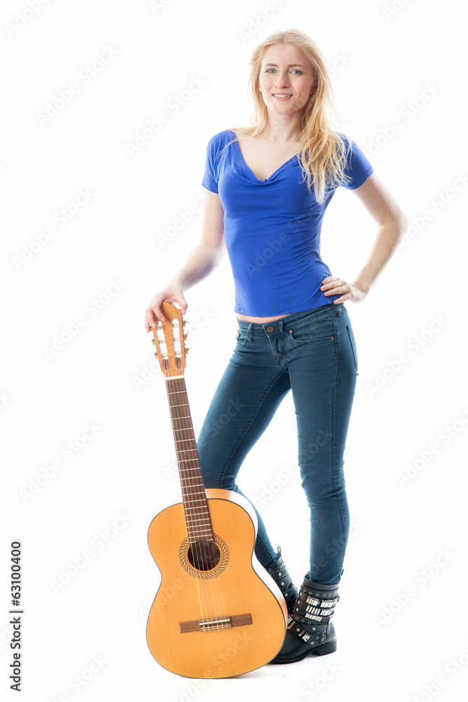 Blondes Mädchen mit Gitarre Blondes Mädchen mit Gitarre