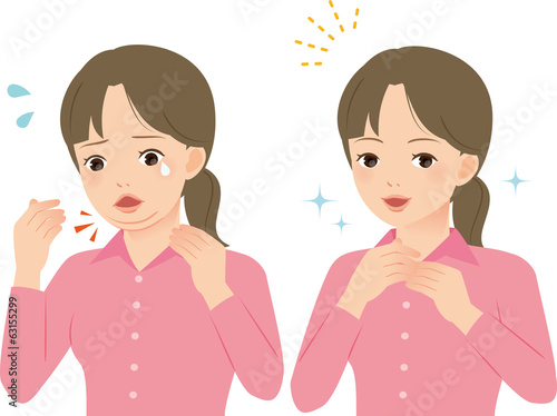 二重あごを気にする若い女性