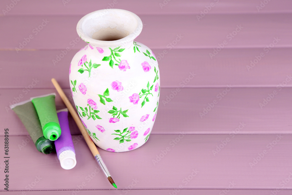 Beautiful hand made vase and art materials on wooden table - obrazy, fototapety, plakaty 