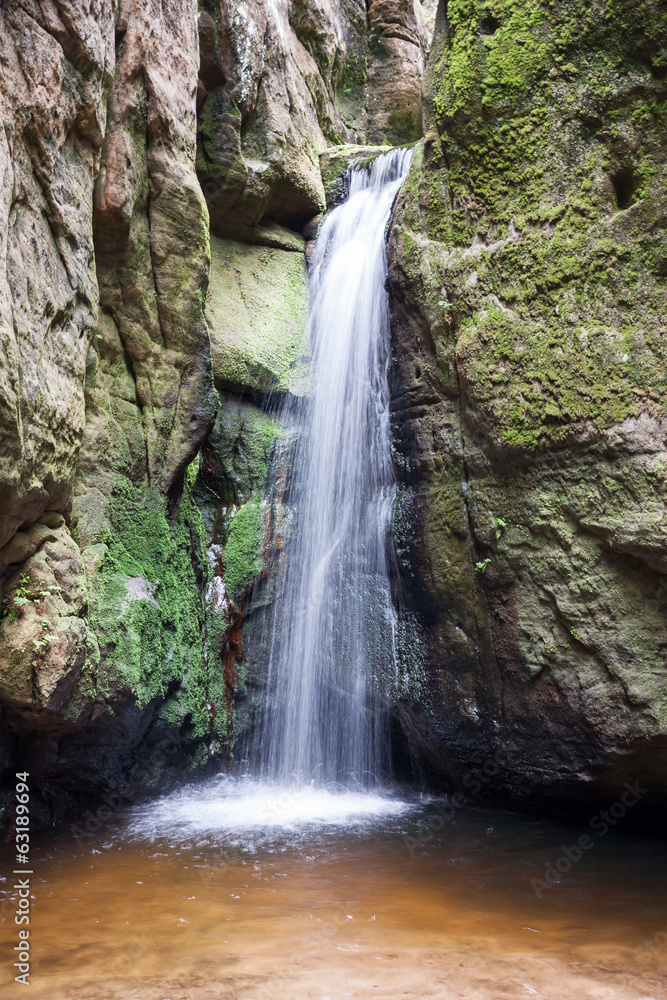 Fototapeta premium Rock Waterfall