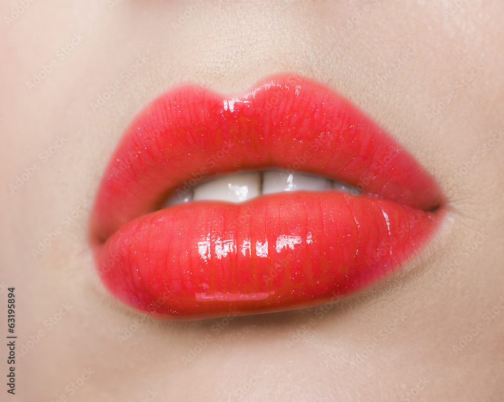 Obraz premium Red lips make up