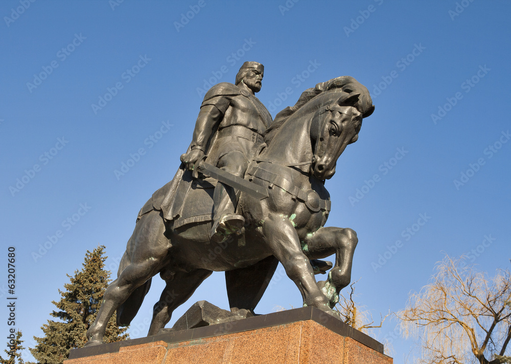 Monument to Danylo of Halych, in Ternopil Monument to Danylo of Halych, in Ternopil