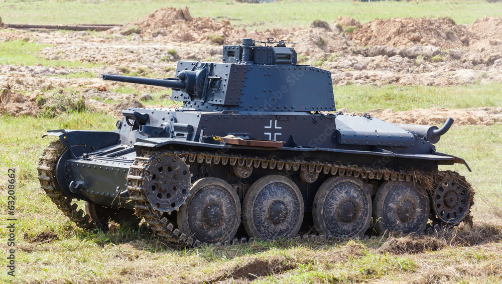 Fototapeta premium WW2 German Panzer 38 (t) light tank