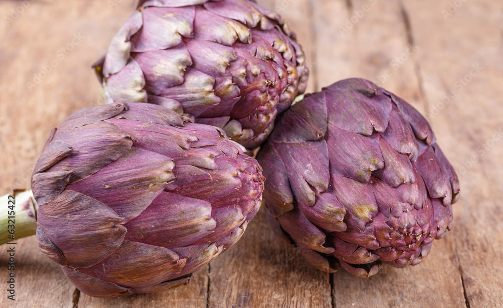 Obraz premium Fresh artichoke