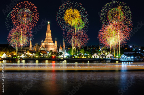 Wat arun under new year celebration time, Thailand © ake1150