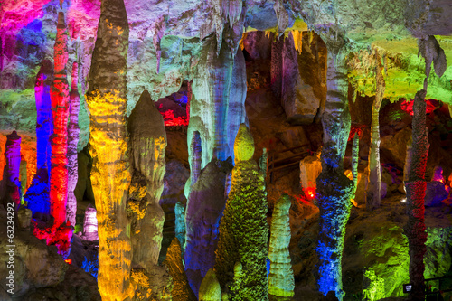 Jiuxiang cave photo