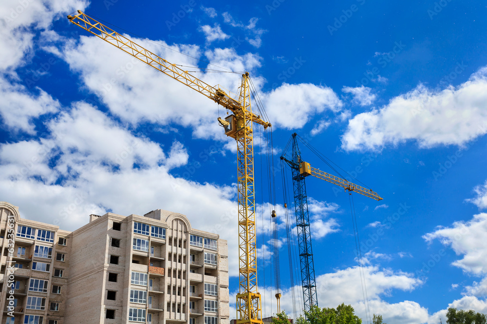 Building cranes Building cranes