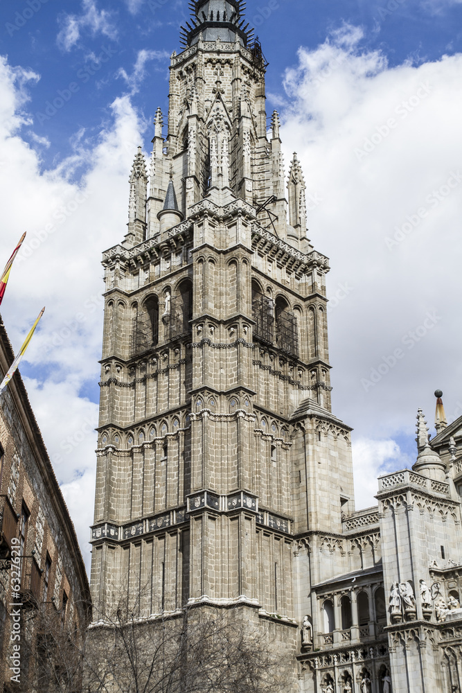 Obraz premium Toledo Cathedral facade, spanish church