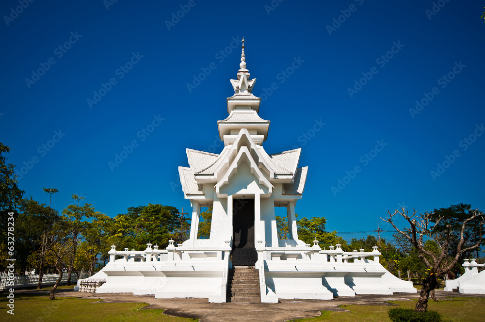 Wat Rongkun - the white temple in Chiangrai , Thailan