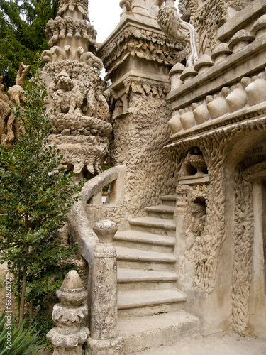 Postman Chevals Ideal Palace in Hauterives, Drome, France photo