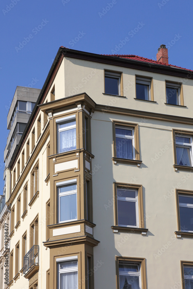 Fototapeta premium Stadthaus aus der Gründerzeit