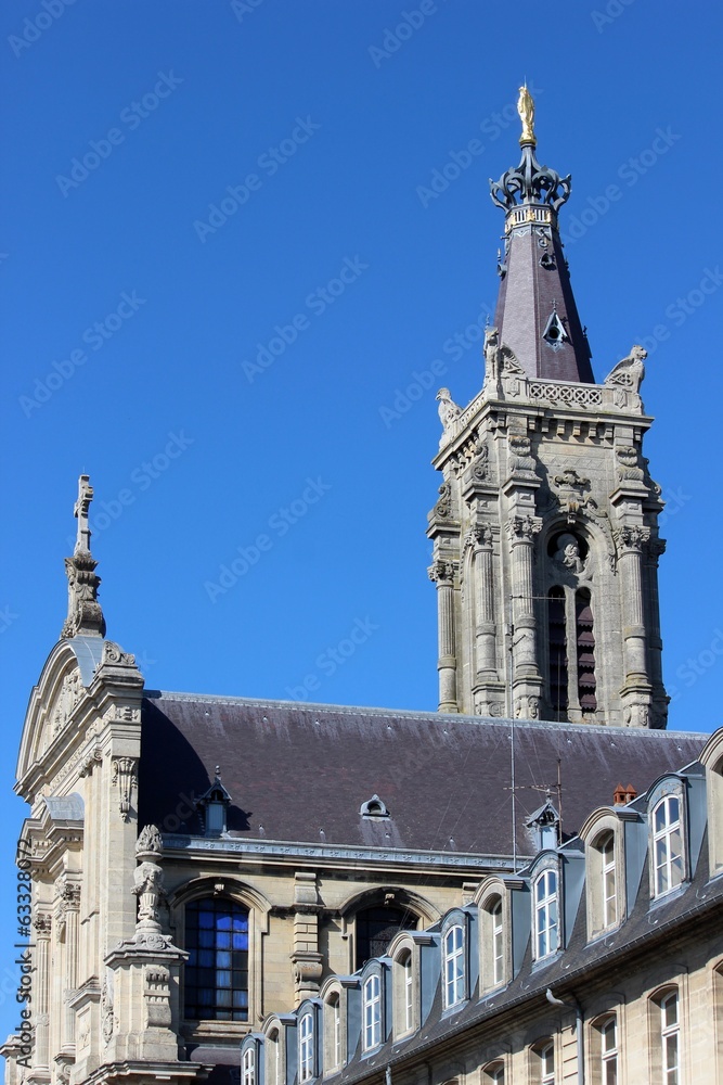 Fototapeta premium Cambrai : clocher de la cathédrale