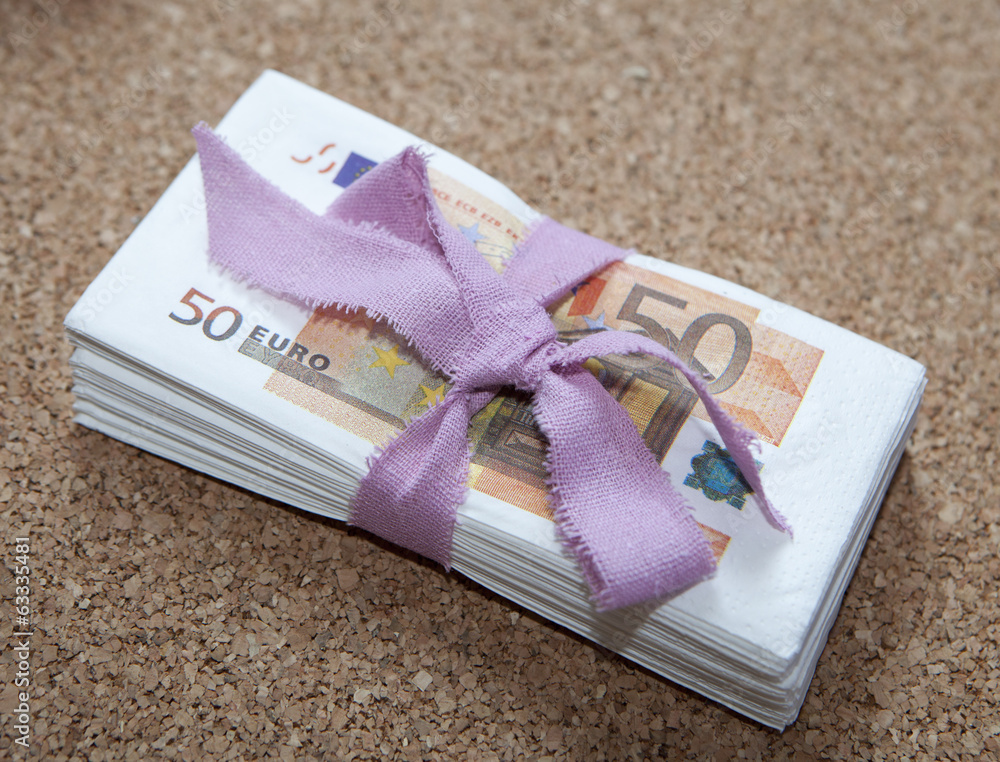 liasse de billets emballage cadeau Stock Photo | Adobe Stock