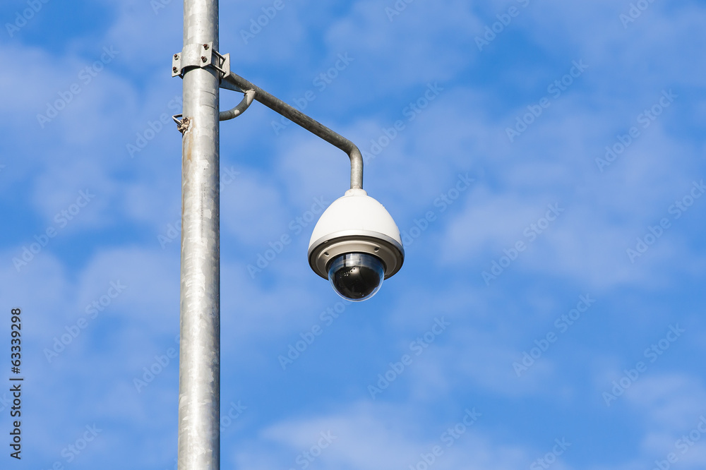 Fototapeta premium Security camera on a pole.