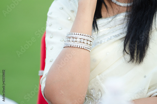 saree, bangles, bride, wedding , Rajasthan, India