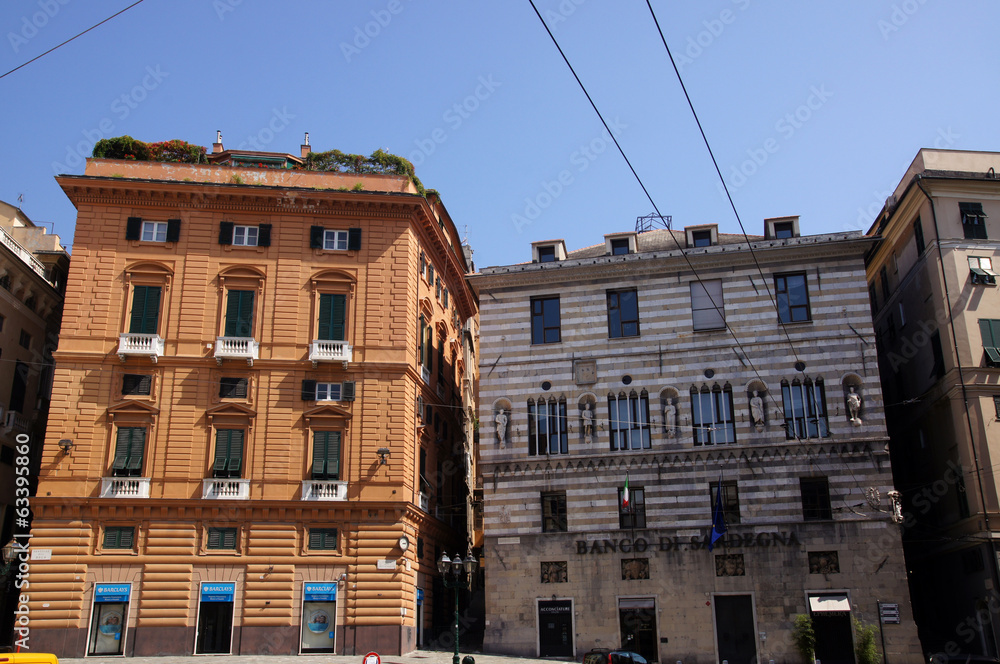 Immeubles anciens dans Gênes