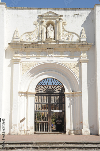 Entrance to the ruins of the cathedral of Antigua