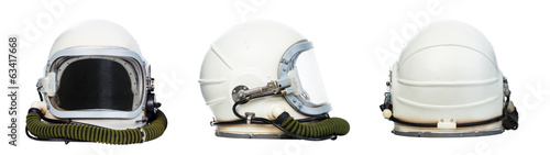 Photo Set of astronaut helmets isolated on a white background.