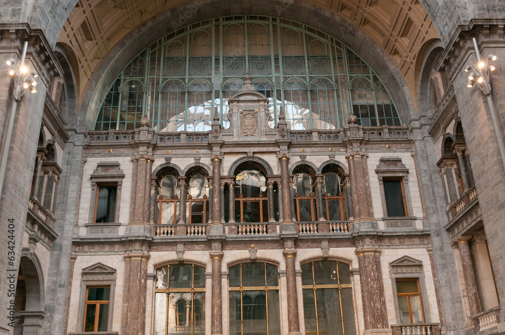Obraz premium Bahnhof Antwerpen-Centraal