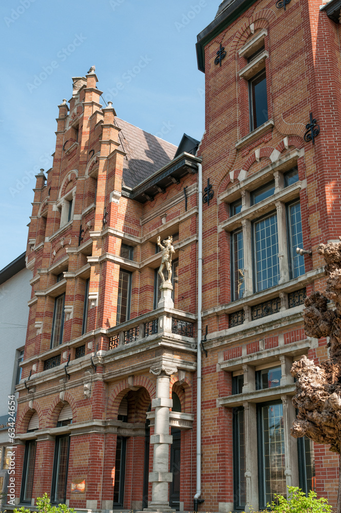 Obraz premium fassade eines hauses in antwerpen