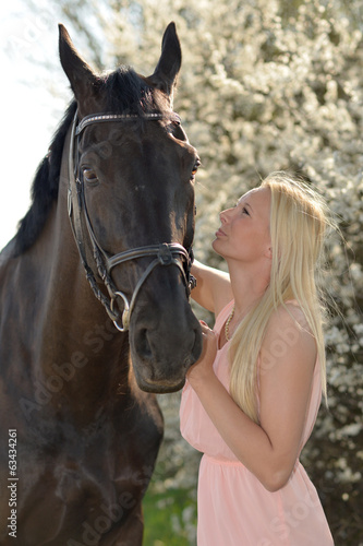 horse and blonde