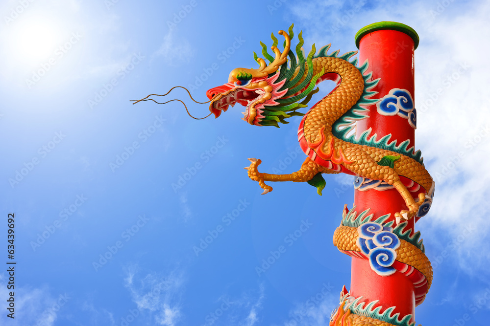 Fototapeta premium dragon sculpture