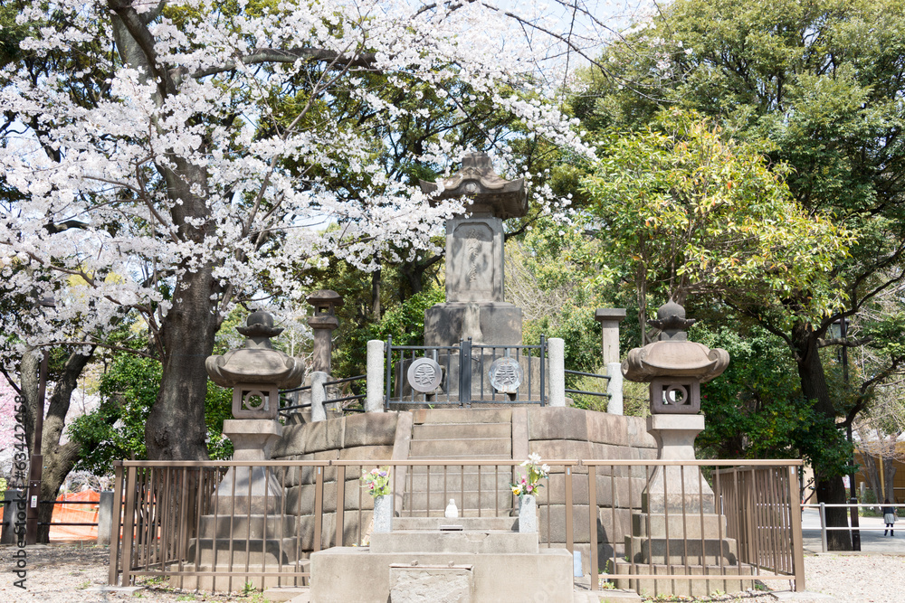 TOKYO, JAPAN - APRIL 1 2014:Tomb site of Shogi-tai soldiers.