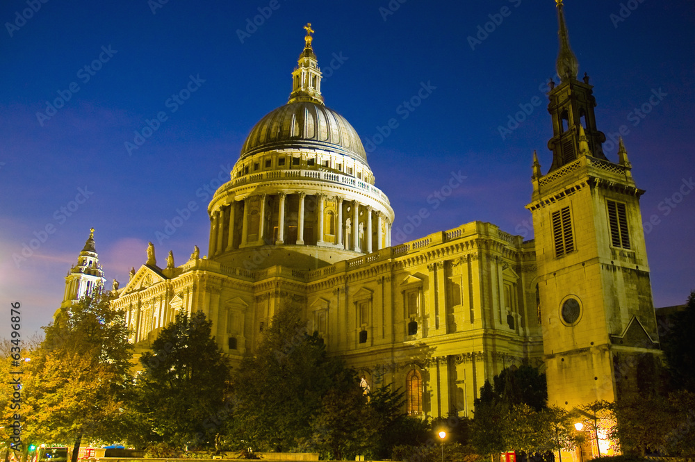 Saint Paul Cathedral at London