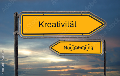 Strassenschild 18 - Kreativität