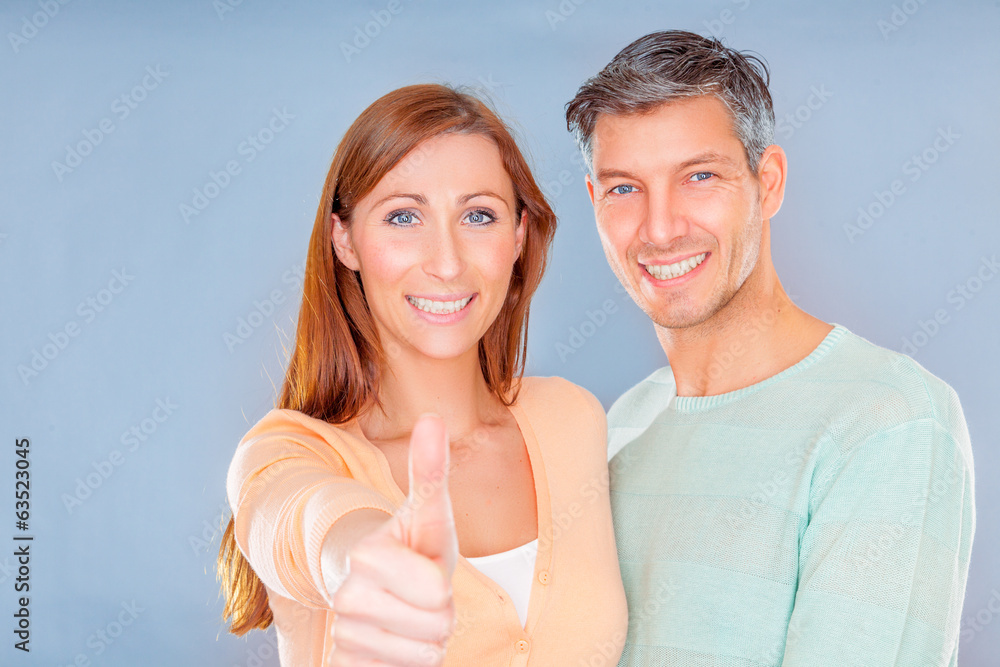 Fototapeta premium natural friendly couple positive thumb