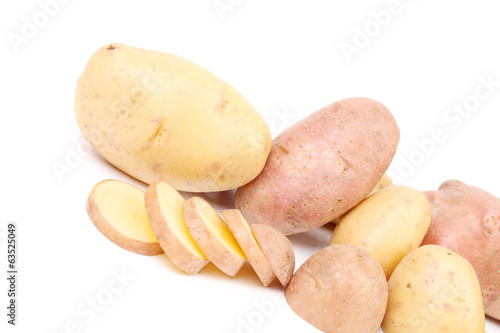 Different potatoes and split tuber