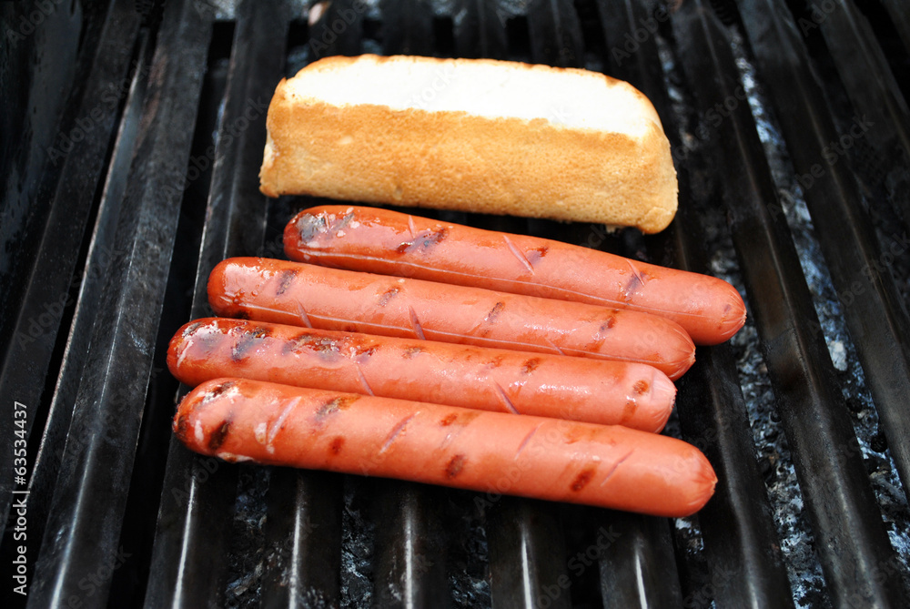 Grilling Hotdogs and a Bun Grilling Hotdogs and a Bun