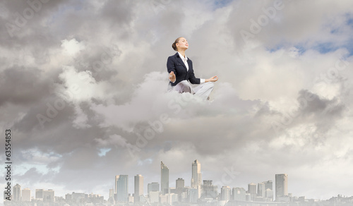 Wallpaper Mural Relaxed businesswoman Torontodigital.ca