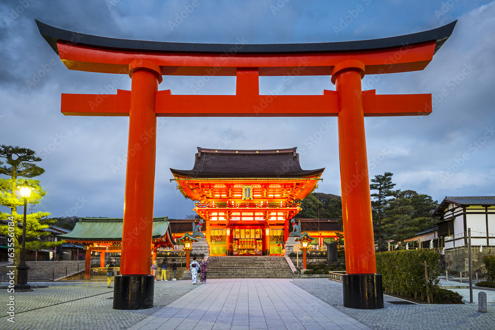 Fushimi Inari Taisha Shrine, Kyoto, Japan - obrazy, fototapety, plakaty 
