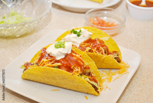 Loaded Taco Shells with Fresh Ingredients