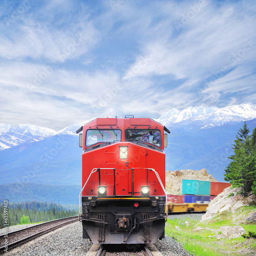 Photo Freight train in Canadian rockies.