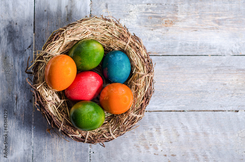 Bunt gefärbte Ostereier