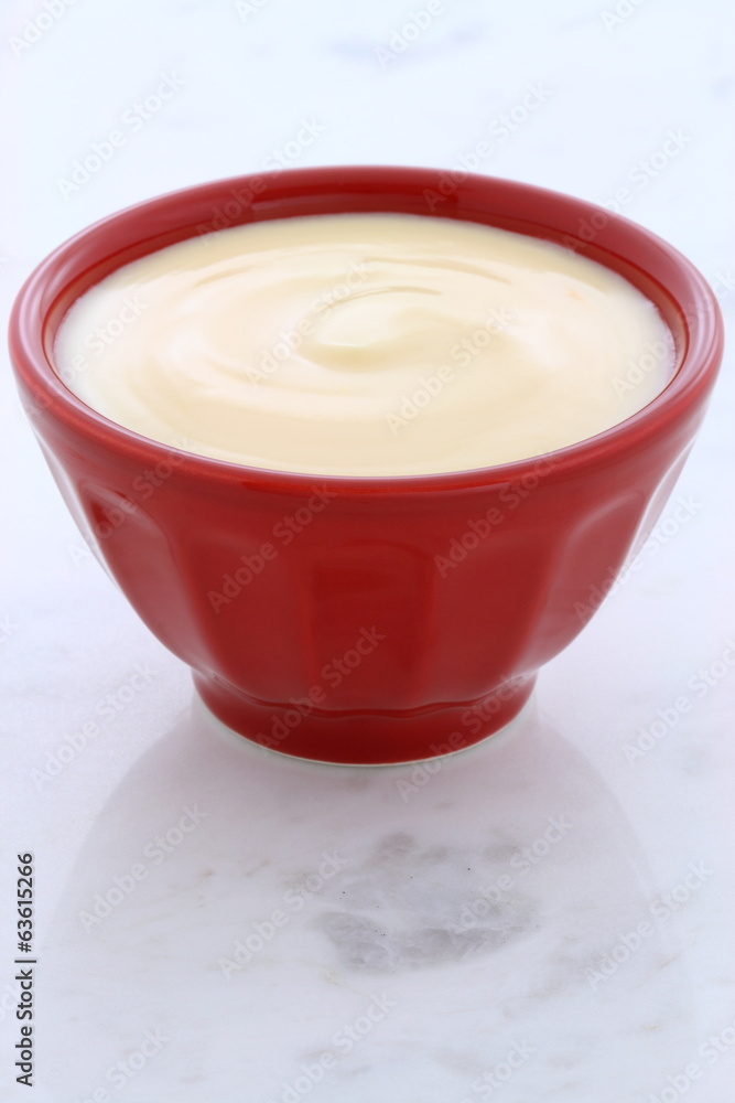 Fresh peach yogurt Fresh peach yogurt