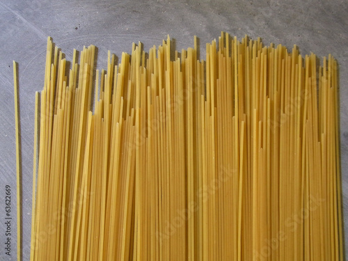 dried spagetti