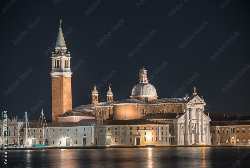 Obraz premium Night view of San Giorgio Cathedral and Tower, Venice