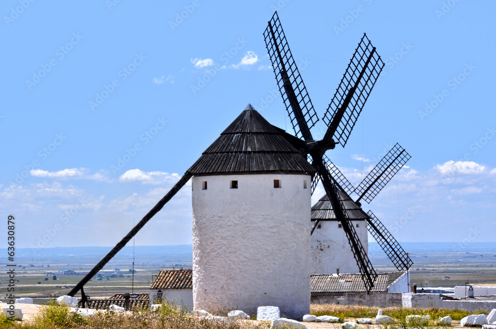 Don Quijote, molinos de la Mancha, Campo de Criptana, gigantes Don Quijote, molinos de la Mancha, Campo de Criptana, gigantes