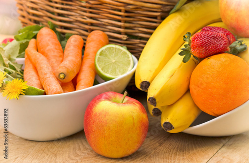 Fototapeta Naklejka Na Ścianę i Meble -  Fresh organic fruit and vegetables