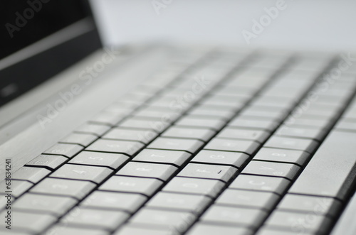 zbliżenie klawiatury laptopa photo