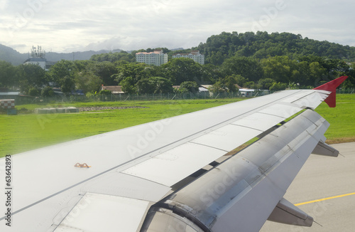 Airplane Wing in Flight, lo...