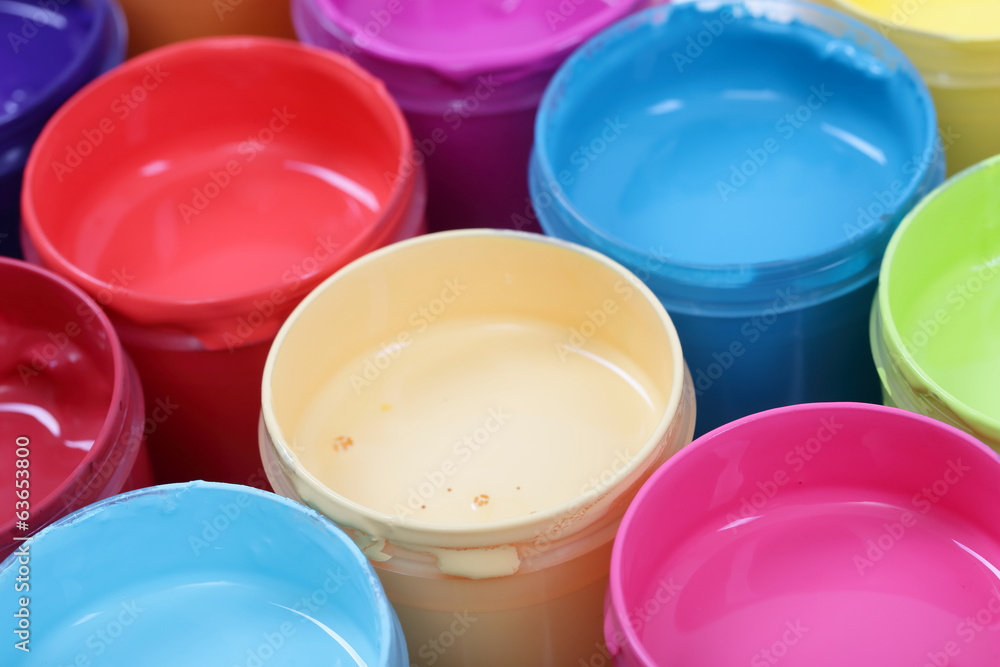 Bunte Farbdosen Bunte Farbdosen