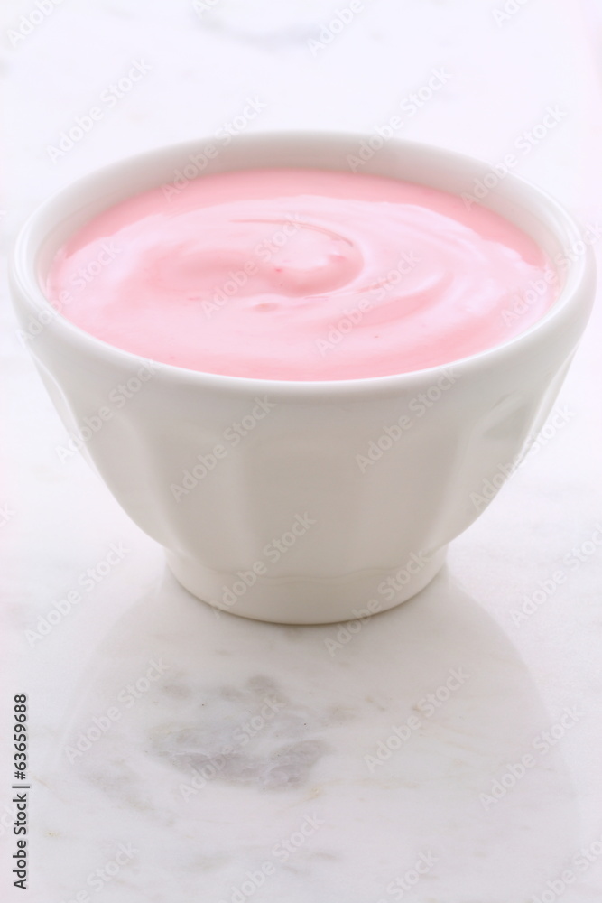 Fresh strawberry yogurt Fresh strawberry yogurt