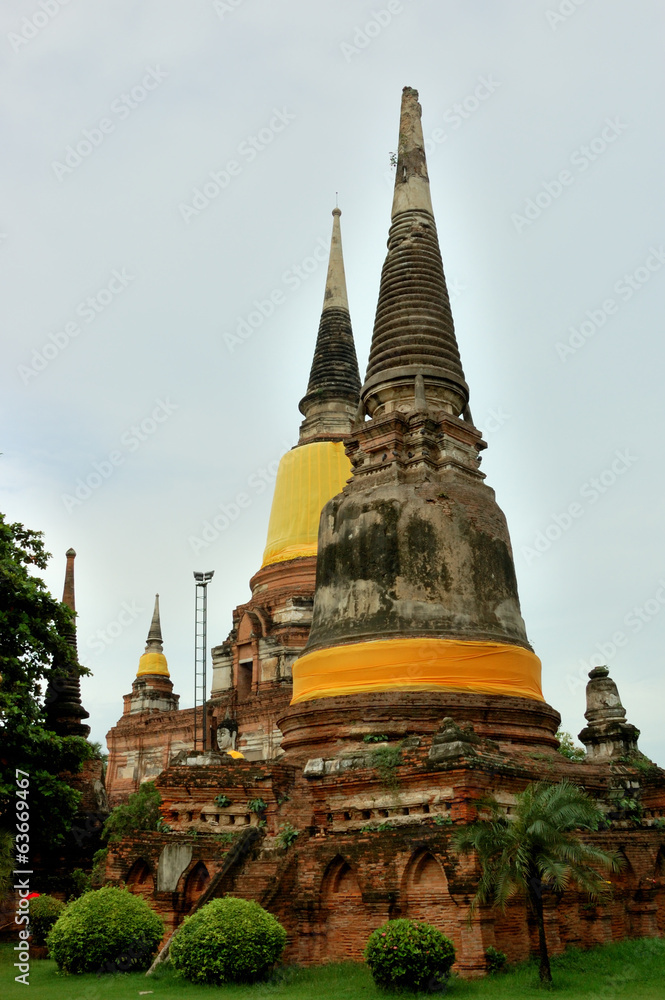 Fototapeta premium Thailand - Ayutthaya historical park