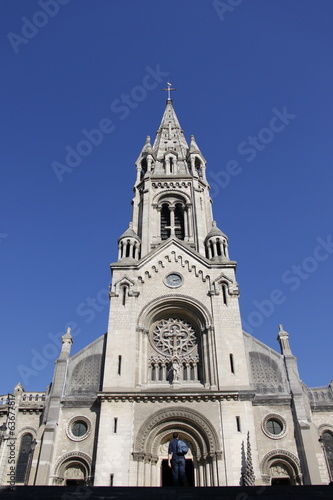   glise Notre-Dame-de-la-Croix de M  nilmontant    Paris