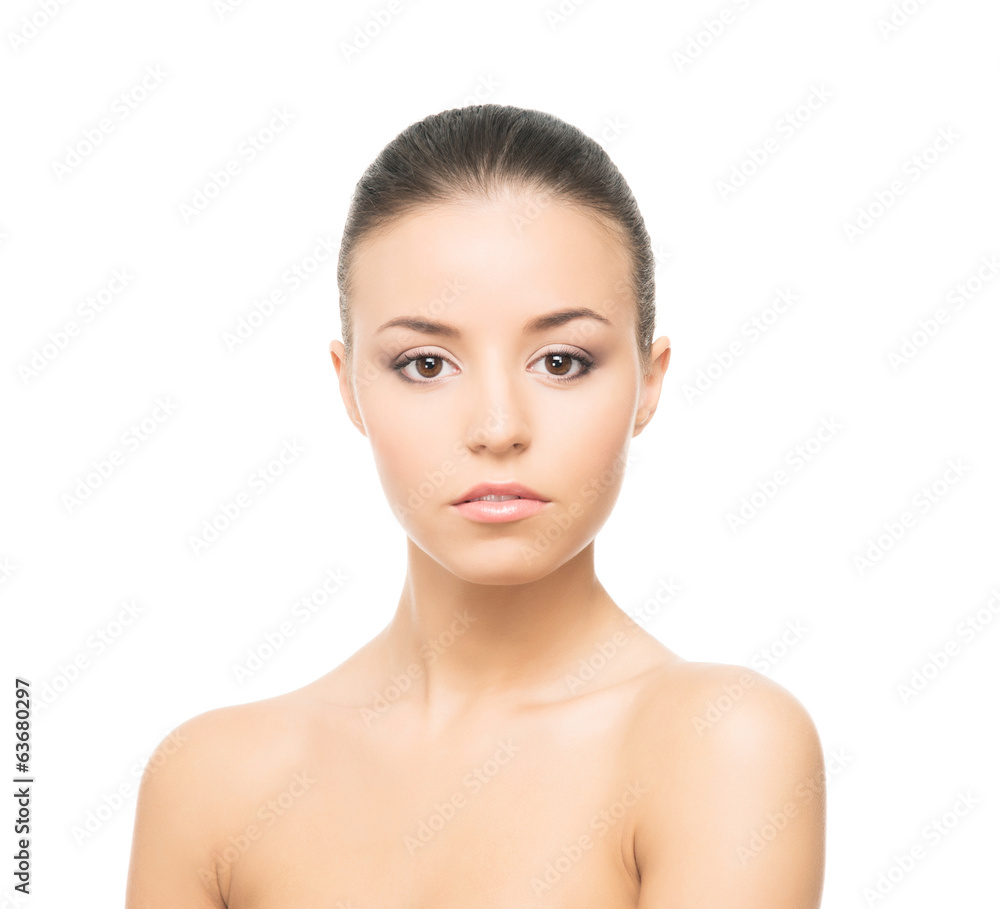 Beauty portrait of a young and healthy brunette woman
