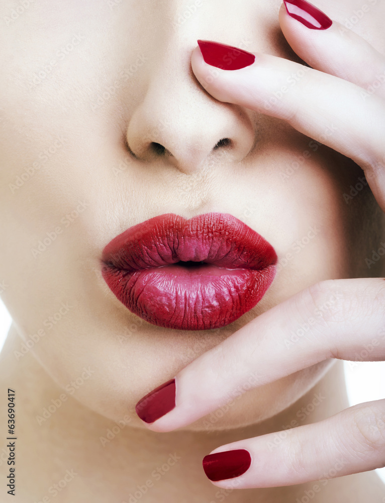 Naklejka premium Rossetto rosso